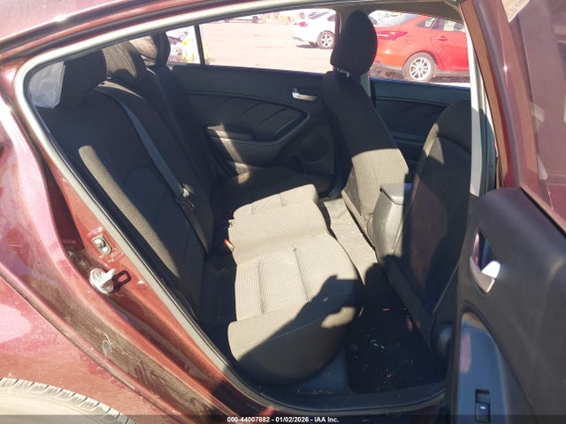 Aukcja sprzedaży 2017 Kia Forte Lx, vin: 3KPFK4A75HE151216, numer aukcji: 44007882