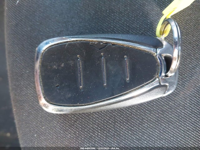 Chevrolet EQUINOX LT 2019 2GNAXUEV9K6187803 Image 11