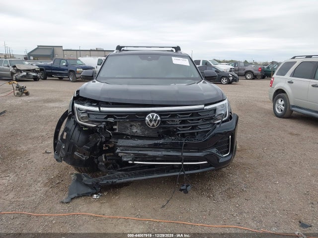 Продаж на аукціоні авто 2026 Volkswagen Atlas Cross Sport Sel Premium R-line, vin: 1V2FC2CA6TC209679, номер лоту: 44007919