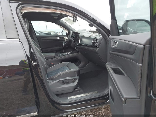Продаж на аукціоні авто 2026 Volkswagen Atlas Cross Sport Sel Premium R-line, vin: 1V2FC2CA6TC209679, номер лоту: 44007919