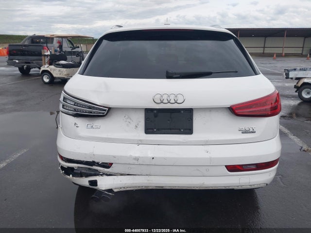 WA1ECCFS9HR006436 Audi Q3 2.0t Premium