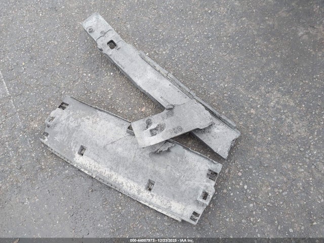 JTHBA1D21G5030661 Lexus IS 200T