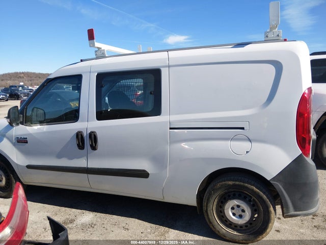 44007989 :رقم المزاد ، ZFBERFAB0H6F47587 vin ، 2017 Ram Promaster City Tradesman مزاد بيع
