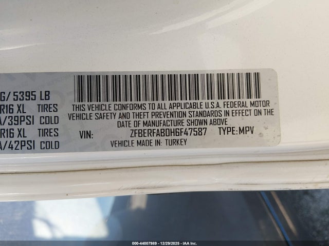 44007989 :رقم المزاد ، ZFBERFAB0H6F47587 vin ، 2017 Ram Promaster City Tradesman مزاد بيع
