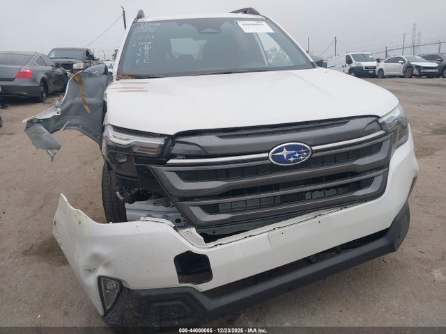 Subaru Forester Premium 2025 JF2SLDBC4SH459102 Image 11