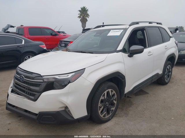 Subaru Forester Premium 2025 JF2SLDBC4SH459102 Image 2