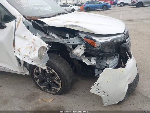Subaru Forester Premium 2025 JF2SLDBC4SH459102 Image 6