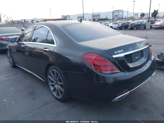 2018 MERCEDES-BENZ S 560 WDDUG8DB0JA418261 Photo 2