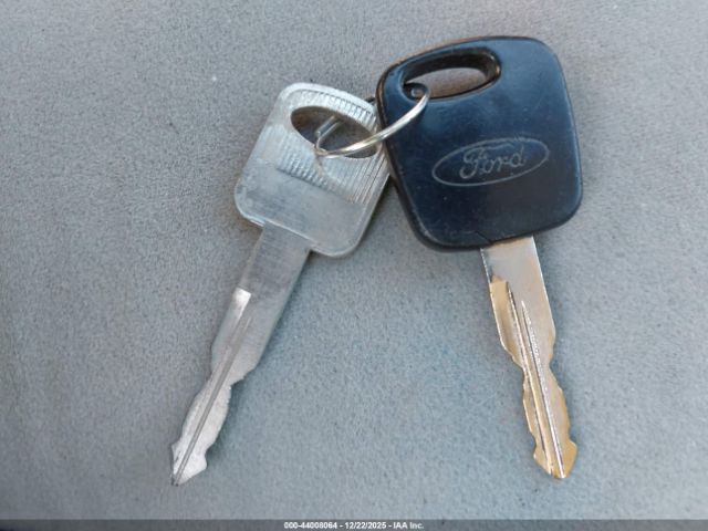 1999 FORD CROWN VICTORIA 2FAFP73W0XX150514 Photo 10