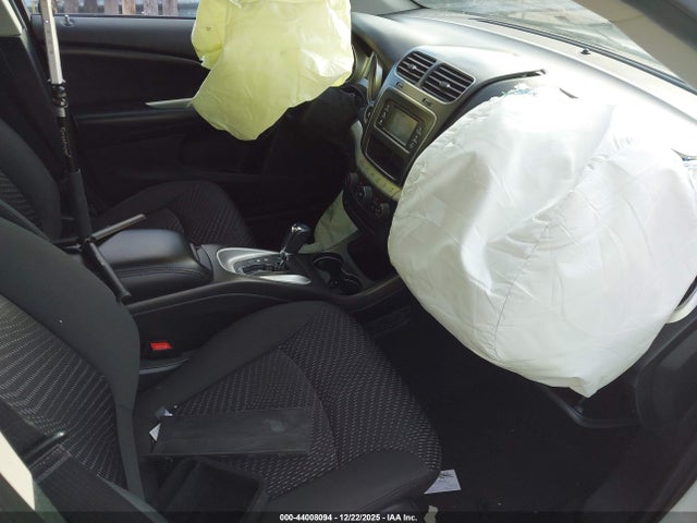 2018 DODGE JOURNEY 3C4PDCAB6JT166807 Photo 4