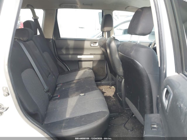 2011 MITSUBISHI ENDEAVOR 4A4JN2AS3BE032229 Photo 7