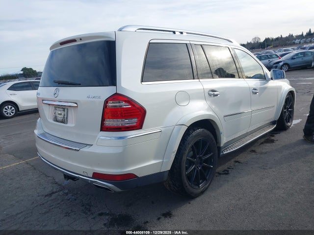 2011 MERCEDES-BENZ GL 550 4JGBF8GE4BA689220 Photo 3