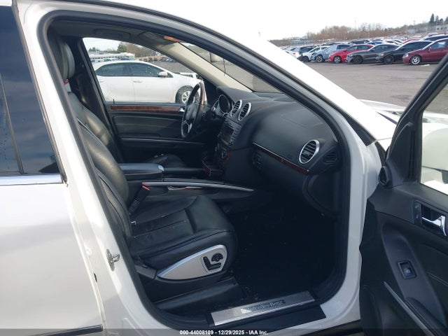 2011 MERCEDES-BENZ GL 550 4JGBF8GE4BA689220 Photo 4
