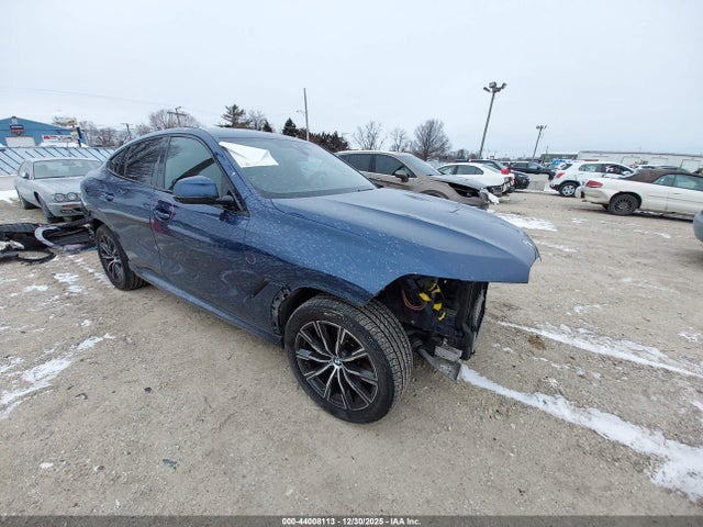 2021 BMW X6 5UXCY6C03M9F06820