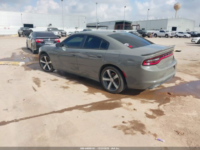 2017 DODGE CHARGER 2C3CDXBGXHH620743 Photo 2