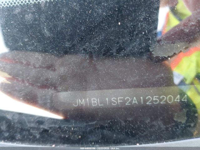 2010 MAZDA MAZDA3 JM1BL1SF2A1252044 Photo 8