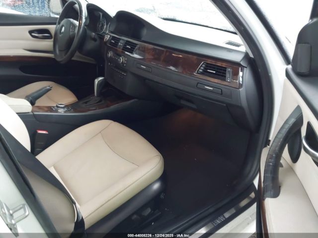 2011 BMW 328I WBAPH5C5XBA447991 Photo 4