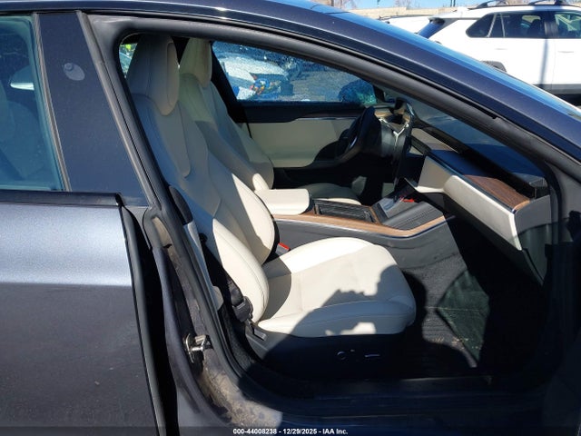 2023 TESLA MODEL S 5YJSA1E51PF510286 Photo 4