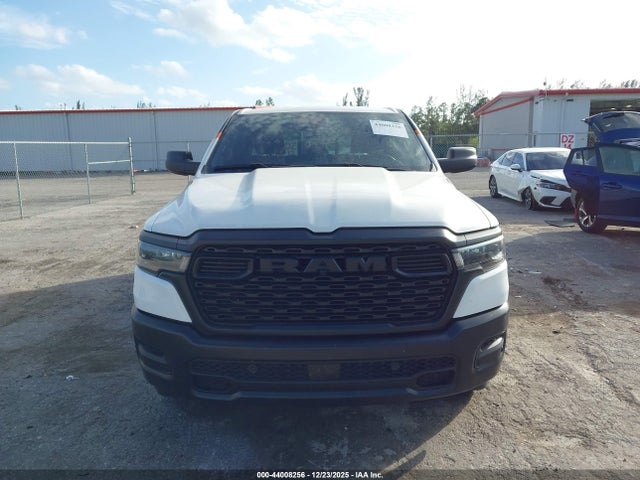 Aukcja sprzedaży 2025 Ram 1500 Tradesman  4x4 6'4 Box, vin: 1C6RRFCG5SN590010, numer aukcji: 44008256