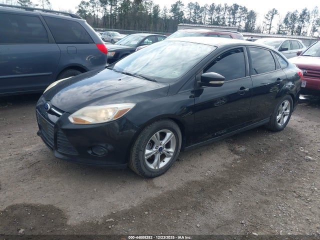2014 FORD FOCUS 1FADP3F24EL379149 Photo 1