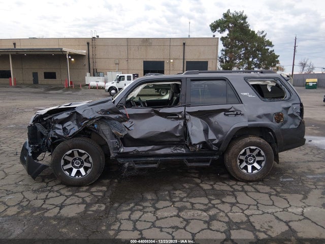 JTERU5JRXP6090198 Toyota 4runner Trd Off Road Premium