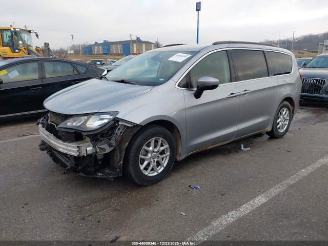 Продажа на аукционе авто 2020 Chrysler Voyager Lxi, vin: 2C4RC1DG9LR256918, номер лота: 44008345