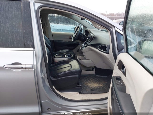 Продажа на аукционе авто 2020 Chrysler Voyager Lxi, vin: 2C4RC1DG9LR256918, номер лота: 44008345