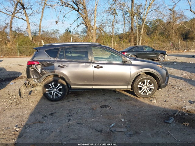 Toyota RAV4 LE 2017 JTMZFREVXHJ700645 Image 13