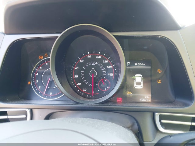 5NPLM4AG2NH075703 Hyundai ELANTRA SEL