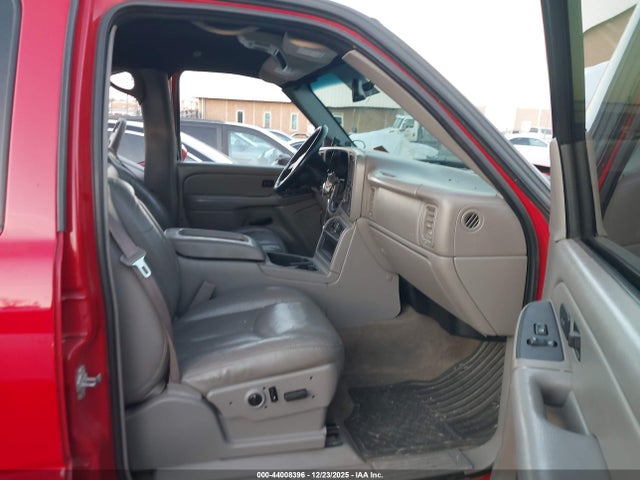 Продажа на аукционе авто 2007 Gmc Sierra 2500hd Classic Slt, vin: 1GTHK23D27F185585, номер лота: 44008396
