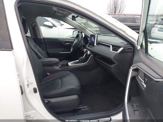 2T3RWRFV9RW236040 Toyota Rav4 Hybrid Xle