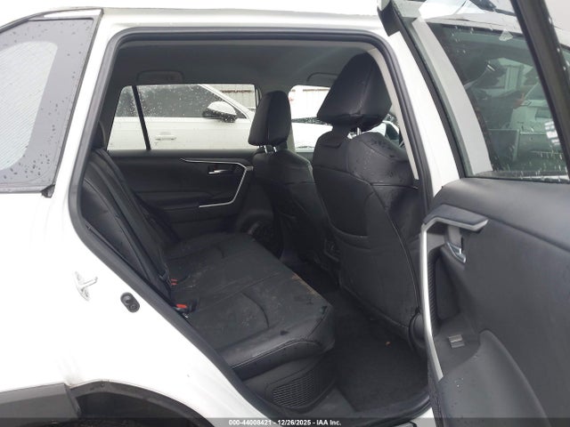 2T3RWRFV9RW236040 Toyota Rav4 Hybrid Xle