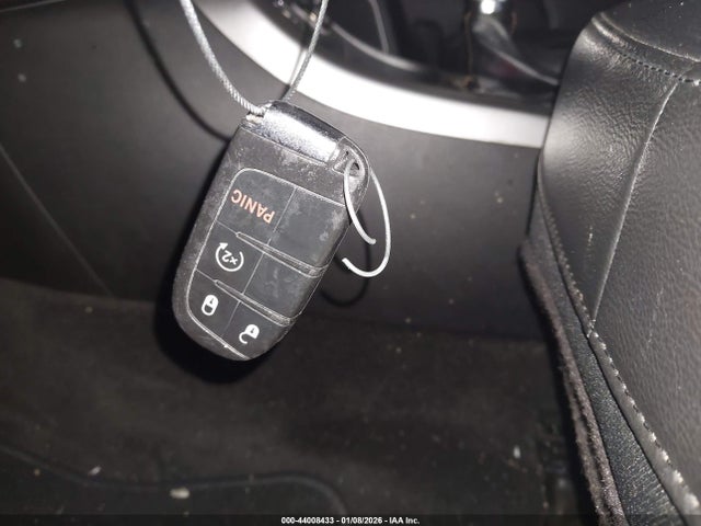 Jeep Compass Latitude Fwd 2018 3C4NJCBB0JT309152 Image 11
