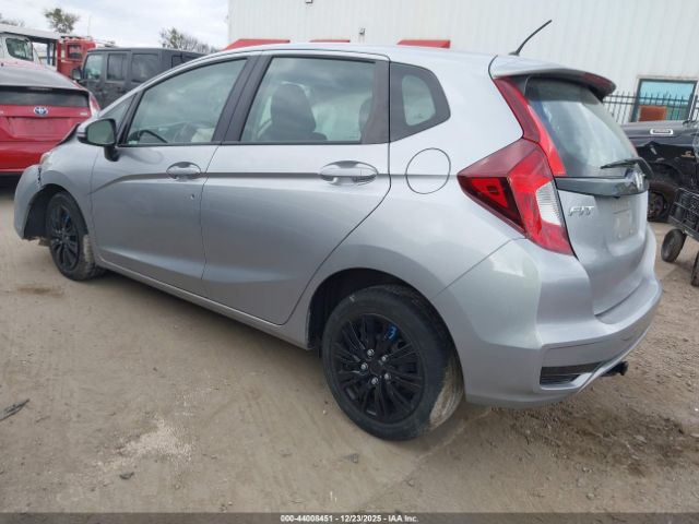2019 HONDA FIT 3HGGK5H40KM726827 Photo 2
