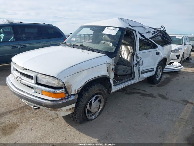 2000 CHEVROLET BLAZER 1GNDT13W0Y2126543 Photo 5