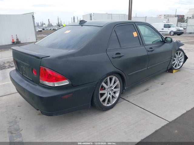 2005 LEXUS IS 300 JTHBD192550094289 Photo 3