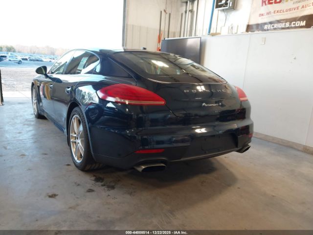 2014 PORSCHE PANAMERA WP0AA2A71EL007019 Photo 2