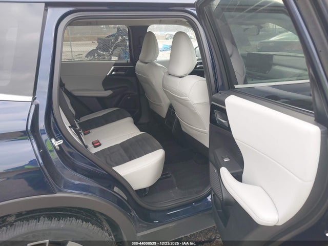 2025 MITSUBISHI OUTLANDER JA4J4VA88SZ014103 Photo 7