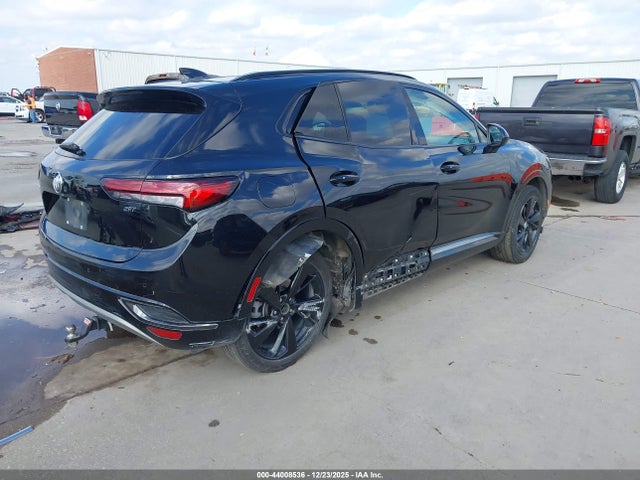 2022 BUICK ENVISION LRBFZNR49ND020703 Photo 3