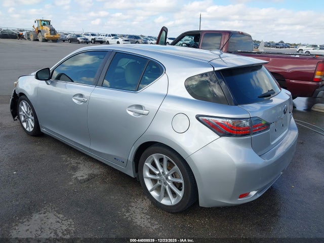 2013 LEXUS CT 200H JTHKD5BH4D2146908 Photo 2