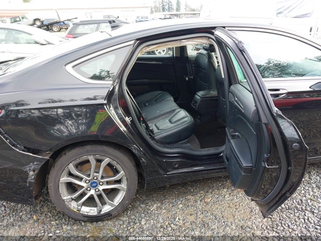 Ford Fusion Hybrid Titanium 2019 3FA6P0RUXKR191107 Image 8