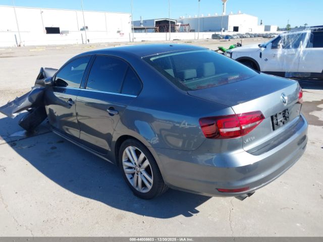 2017 VOLKSWAGEN JETTA 3VW2B7AJ9HM416086 Photo 2