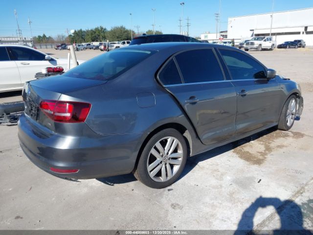 2017 VOLKSWAGEN JETTA 3VW2B7AJ9HM416086 Photo 3