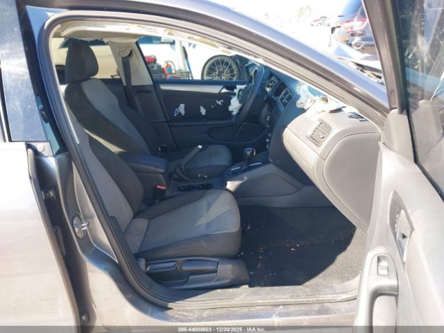 2017 VOLKSWAGEN JETTA 3VW2B7AJ9HM416086 Photo 4