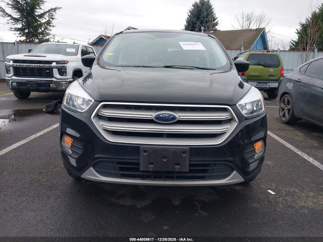 1FMCU9GD4KUA21147 Ford ESCAPE SE