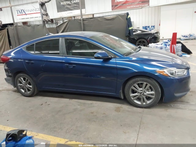 5NPD84LF9HH193703 Hyundai ELANTRA SE
