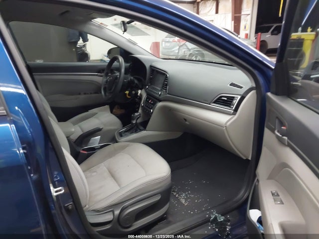 5NPD84LF9HH193703 Hyundai ELANTRA SE