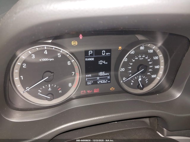 5NPD84LF9HH193703 Hyundai ELANTRA SE