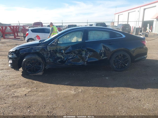1G1ZD5ST4LF126338 Chevrolet Malibu Fwd Lt