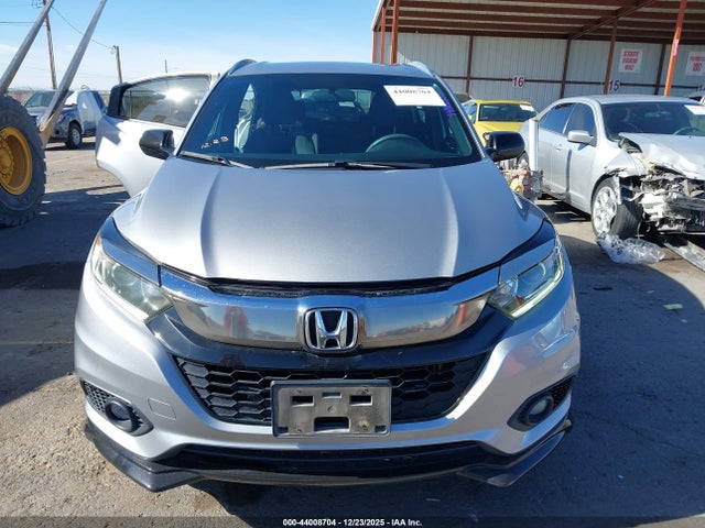 3CZRU5H12NM717083 Honda Hr-v 2wd Sport